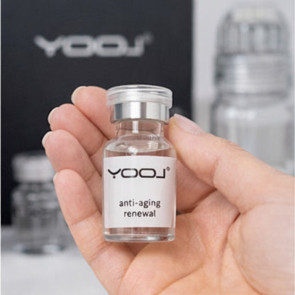 Roll On™ - Set microneedling con applicatore e ricariche